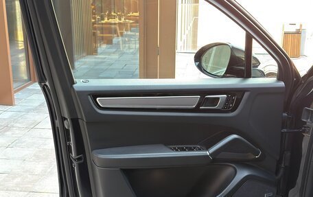 Porsche Cayenne III, 2019 год, 7 900 000 рублей, 12 фотография