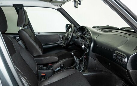 Chevrolet Niva I рестайлинг, 2018 год, 838 000 рублей, 6 фотография