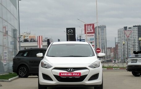 Hyundai i30 II рестайлинг, 2012 год, 850 000 рублей, 2 фотография