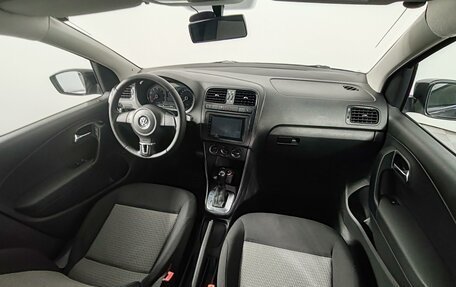 Volkswagen Polo VI (EU Market), 2011 год, 699 000 рублей, 11 фотография