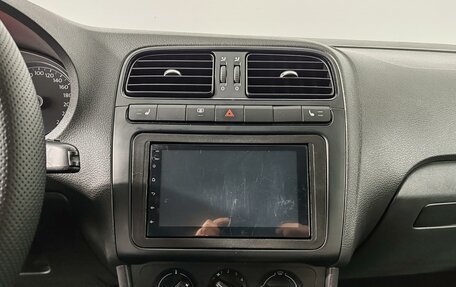 Volkswagen Polo VI (EU Market), 2011 год, 699 000 рублей, 15 фотография