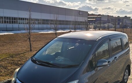 Honda Freed I, 2014 год, 1 450 000 рублей, 1 фотография