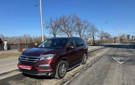 Honda Pilot III рестайлинг, 2018 год, 2 400 000 рублей, 2 фотография