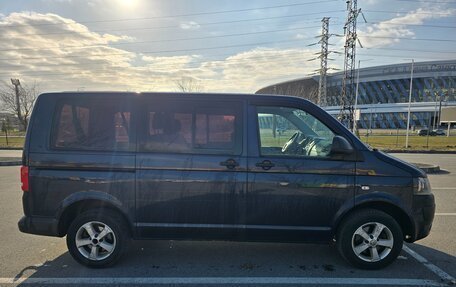 Volkswagen Caravelle T5, 2013 год, 1 790 000 рублей, 4 фотография