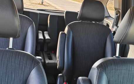 Honda Freed I, 2014 год, 1 450 000 рублей, 17 фотография