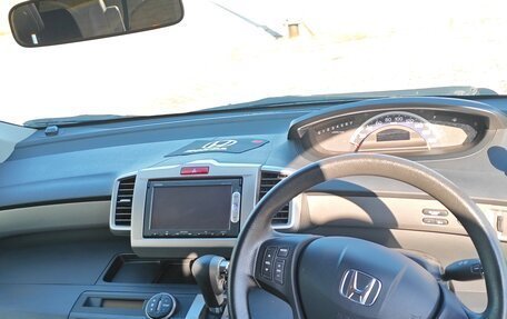 Honda Freed I, 2014 год, 1 450 000 рублей, 11 фотография