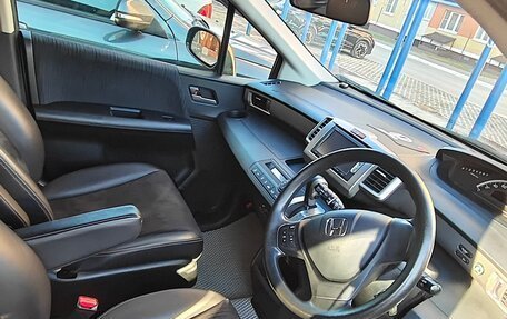 Honda Freed I, 2014 год, 1 450 000 рублей, 21 фотография