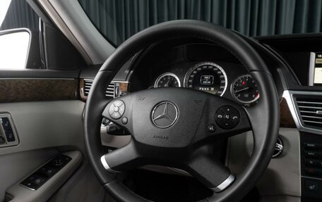 Mercedes-Benz E-Класс, 2011 год, 1 449 000 рублей, 13 фотография