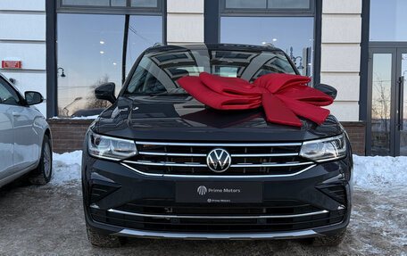 Volkswagen Tiguan II, 2022 год, 3 890 000 рублей, 5 фотография