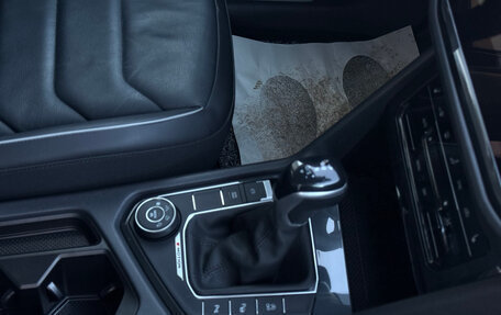 Volkswagen Tiguan II, 2022 год, 3 890 000 рублей, 11 фотография