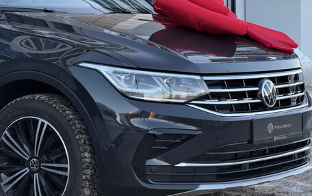 Volkswagen Tiguan II, 2022 год, 3 890 000 рублей, 3 фотография