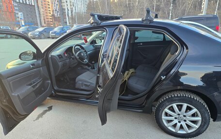 Volkswagen Jetta VI, 2009 год, 890 000 рублей, 10 фотография