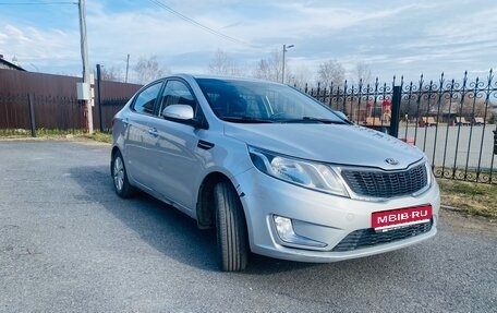 KIA Rio III рестайлинг, 2013 год, 730 000 рублей, 1 фотография