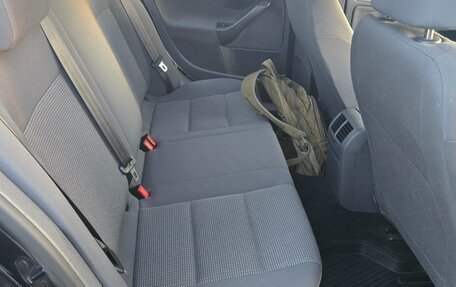 Volkswagen Jetta VI, 2009 год, 890 000 рублей, 21 фотография