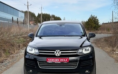 Volkswagen Touareg III, 2011 год, 1 820 000 рублей, 1 фотография