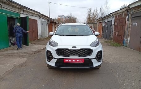 KIA Sportage IV рестайлинг, 2021 год, 2 850 000 рублей, 1 фотография