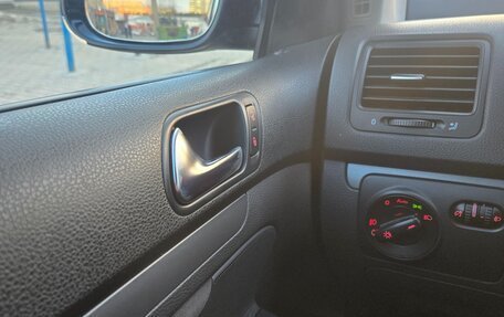 Volkswagen Jetta VI, 2009 год, 890 000 рублей, 27 фотография