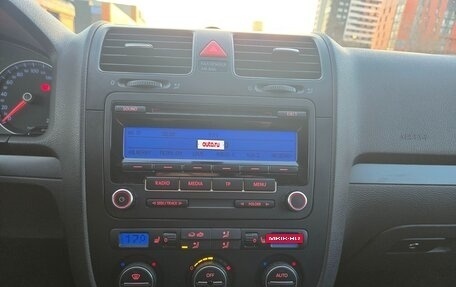 Volkswagen Jetta VI, 2009 год, 890 000 рублей, 26 фотография