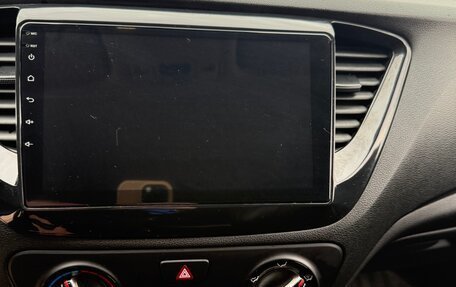 Hyundai Solaris II рестайлинг, 2019 год, 1 550 000 рублей, 19 фотография