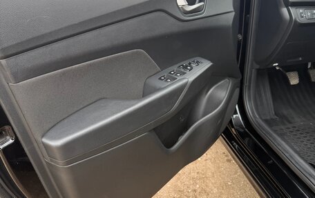 Hyundai Solaris II рестайлинг, 2019 год, 1 550 000 рублей, 16 фотография