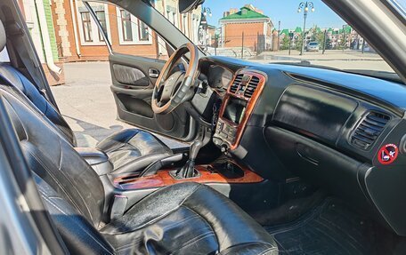 Hyundai Sonata IV рестайлинг, 2003 год, 310 000 рублей, 14 фотография