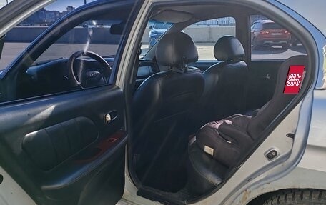 Hyundai Sonata IV рестайлинг, 2003 год, 310 000 рублей, 11 фотография