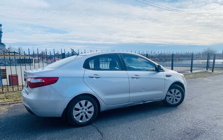 KIA Rio III рестайлинг, 2013 год, 730 000 рублей, 2 фотография