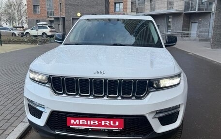 Jeep Grand Cherokee, 2023 год, 6 400 000 рублей, 2 фотография