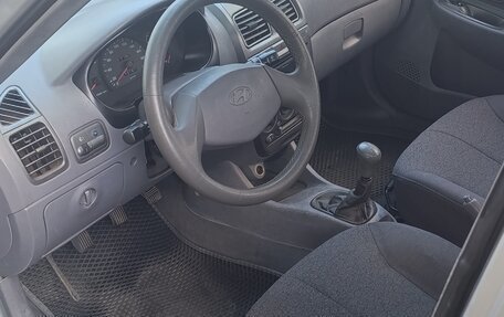 Hyundai Accent II, 2005 год, 400 000 рублей, 6 фотография