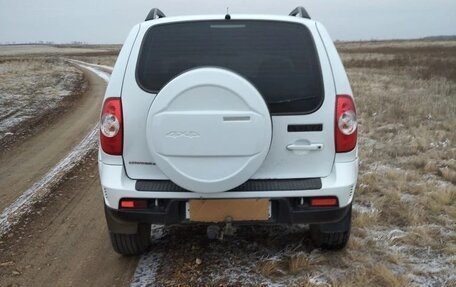 Chevrolet Niva I рестайлинг, 2011 год, 470 000 рублей, 3 фотография