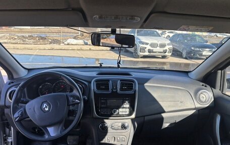 Renault Sandero II рестайлинг, 2016 год, 870 000 рублей, 2 фотография