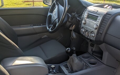 Mazda BT-50 II, 2008 год, 700 000 рублей, 8 фотография