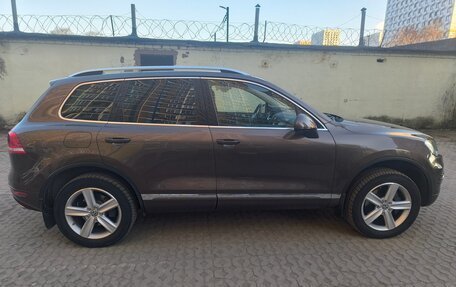 Volkswagen Touareg III, 2012 год, 2 850 000 рублей, 8 фотография