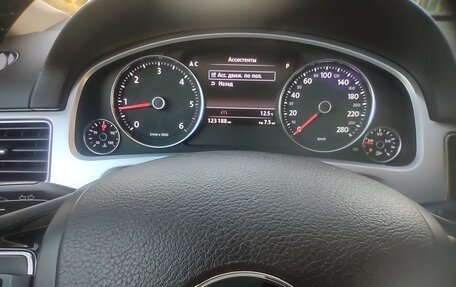 Volkswagen Touareg III, 2012 год, 2 850 000 рублей, 31 фотография