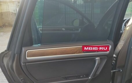 Volkswagen Touareg III, 2012 год, 2 850 000 рублей, 33 фотография