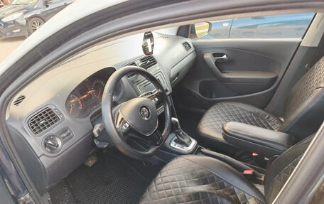 Volkswagen Polo VI (EU Market), 2017 год, 750 000 рублей, 7 фотография