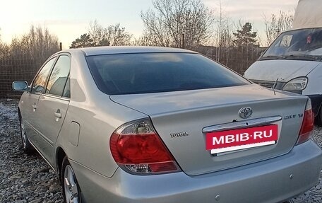 Toyota Camry V40, 2005 год, 600 000 рублей, 6 фотография