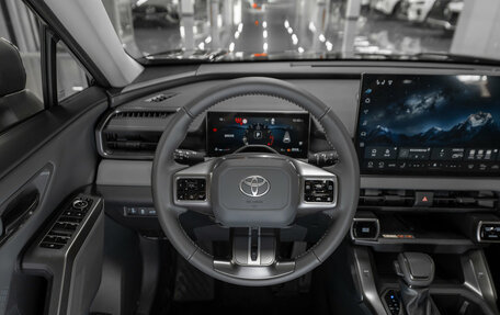 Toyota RAV4, 2026 год, 4 650 000 рублей, 11 фотография