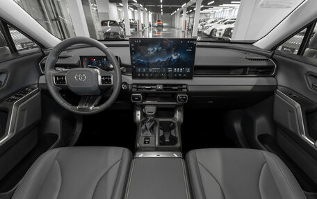 Toyota RAV4, 2026 год, 4 650 000 рублей, 8 фотография