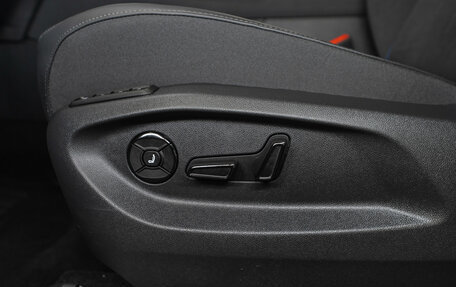 Volkswagen Tiguan, 2026 год, 4 850 000 рублей, 24 фотография