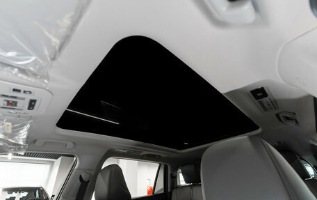 Toyota Highlander, 2025 год, 5 600 000 рублей, 10 фотография