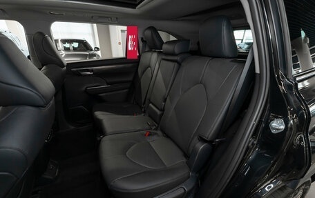 Toyota Highlander, 2025 год, 5 600 000 рублей, 14 фотография