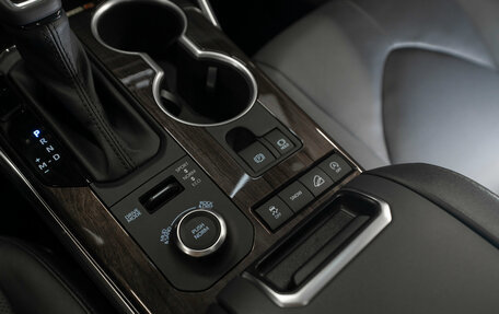 Toyota Highlander, 2025 год, 5 600 000 рублей, 22 фотография
