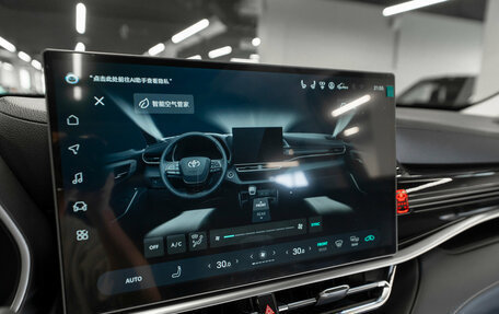 Toyota Highlander, 2025 год, 5 600 000 рублей, 25 фотография