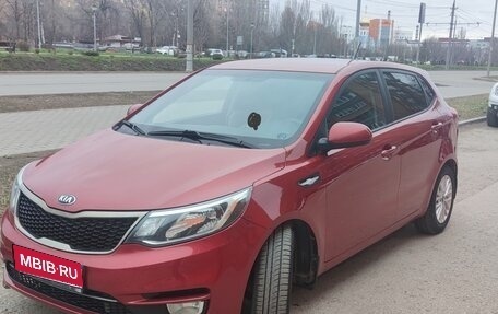KIA Rio III рестайлинг, 2016 год, 950 000 рублей, 1 фотография