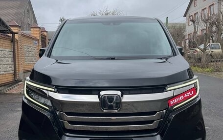 Honda Stepwgn IV, 2021 год, 2 650 000 рублей, 1 фотография