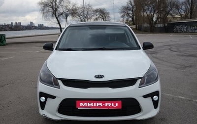 KIA Rio IV, 2018 год, 999 000 рублей, 1 фотография