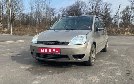 Ford Fiesta, 2004 год, 300 000 рублей, 1 фотография