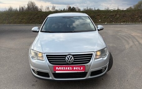 Volkswagen Passat B6, 2010 год, 650 000 рублей, 2 фотография