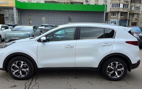 KIA Sportage IV рестайлинг, 2021 год, 2 800 000 рублей, 3 фотография